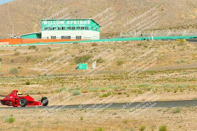 media/Jun-01-2025-CalClub SCCA (Sun) [[eae223c5dd]]/Group 3/Qualifying/